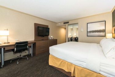 Hotel Holiday Inn Express Edmonton Downtown (.):  EDMONTON