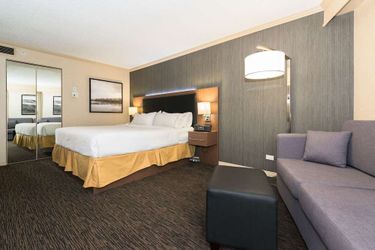 Hotel Holiday Inn Express Edmonton Downtown (.):  EDMONTON