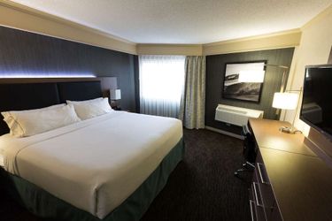 Hotel Holiday Inn Express Edmonton Downtown (.):  EDMONTON