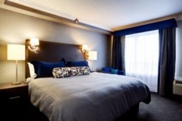 Sandman Signature Hotel & Suites Edmonton South:  EDMONTON