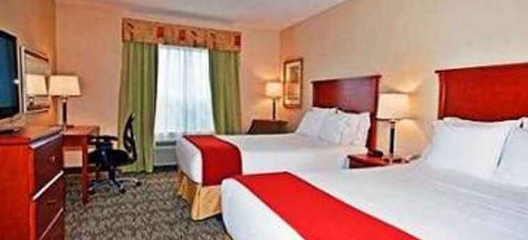 Hotel Holiday Inn Express Edmonton South:  EDMONTON