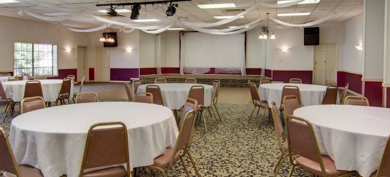 Hotel Econo Lodge Conference Center:  EL DORADO (AR)