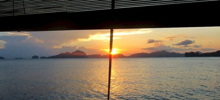 Palawan Secret Cruise Floating Hotel:  EL NIDO