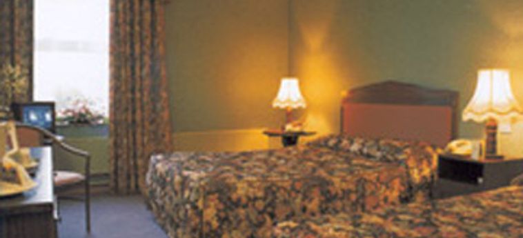 Hotel Auburn Lodge:  ENNIS
