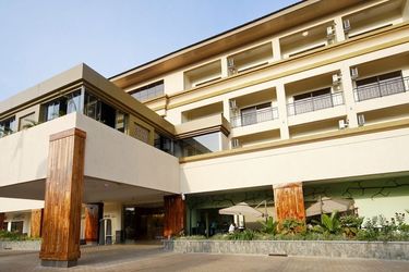 Best Western Premier Garden Hotel Entebbe:  ENTEBBE