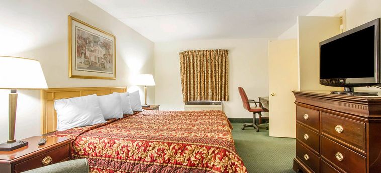 Hotel Econo Lodge Inn & Suites Fort Rucker:  ENTERPRISE (AL)