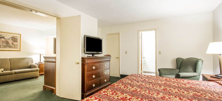 Hotel Econo Lodge Inn & Suites Fort Rucker:  ENTERPRISE (AL)