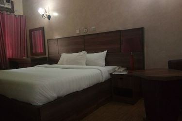 Top Rank Hotel Galaxy Enugu Enugu: Photo 