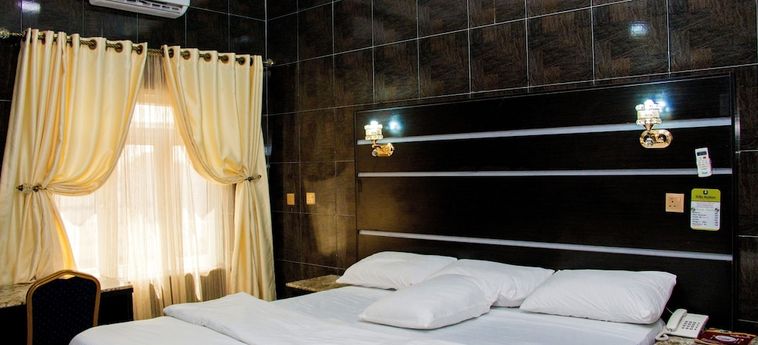 Villa Italian Hotels Enugu: Foto 
