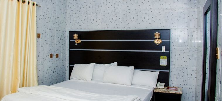 Villa Italian Hotels Enugu: Foto 