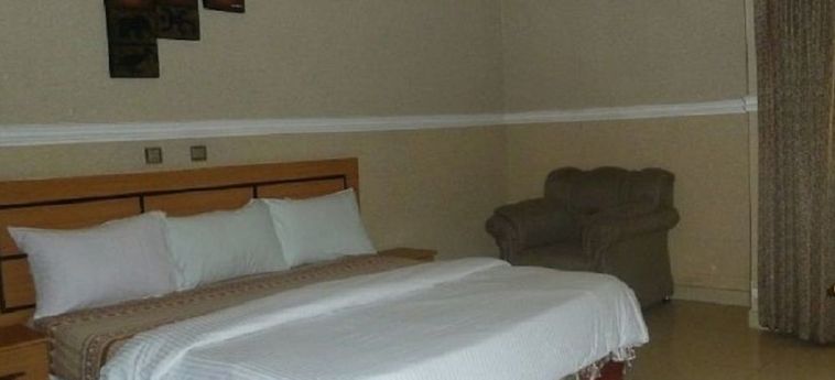 Hotel Ritz-Carinton Suites Enugu: Foto 