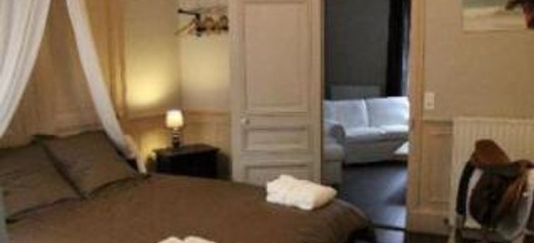 LES EPICURIENS, CHAMBRES DHOTES 1 Stern