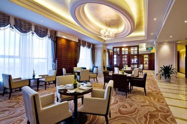 Hotel Howard Johnson By Wyndham Parkview Plaza Erdos Erdos: Photo 