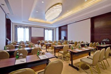 Hotel Howard Johnson By Wyndham Parkview Plaza Erdos Erdos: Photo 