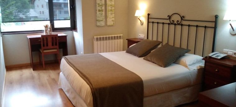 Hotel Roca Blanca Espot: Foto 