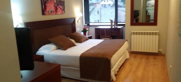 Hotel Roca Blanca Espot: Foto 