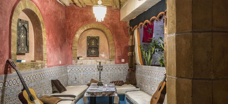 Essaouira Youth Hostel & Social Travel:  ESSAOUIRA