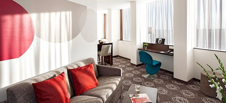 Webers Das Hotel Im Ruhrturm Essen: Foto 
