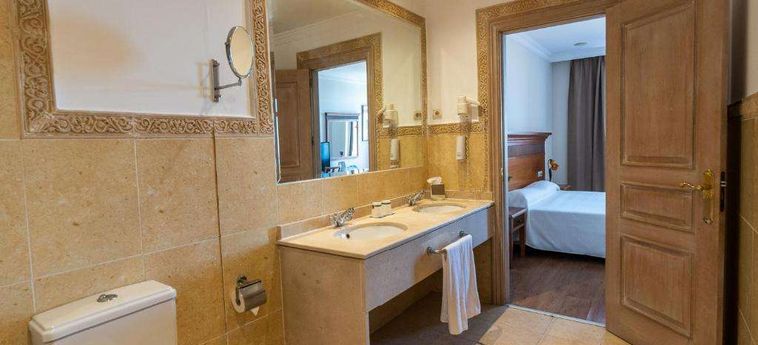 Hotel Globales Paraiso Beach Estepona - Costa Del Sol: Foto 