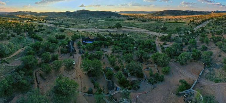 Hotel Hobatere Lodge:  ETOSHA NATIONAL PARK
