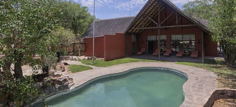 Hotel Hobatere Lodge:  ETOSHA NATIONAL PARK