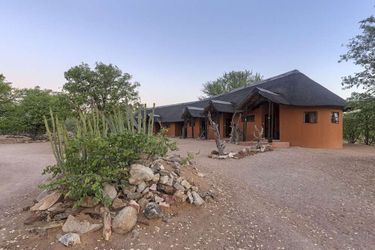 Hotel Hobatere Lodge Etosha National Park: Photo 