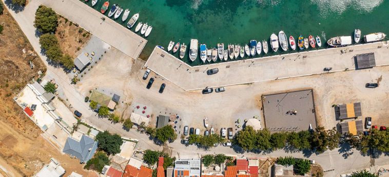 Hotel La Perla | Petries Suites Eubee : Photo 