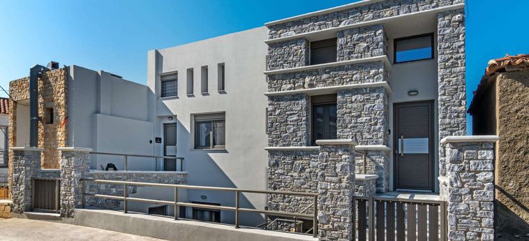 Hotel La Perla | Petries Suites Eubee : Photo 