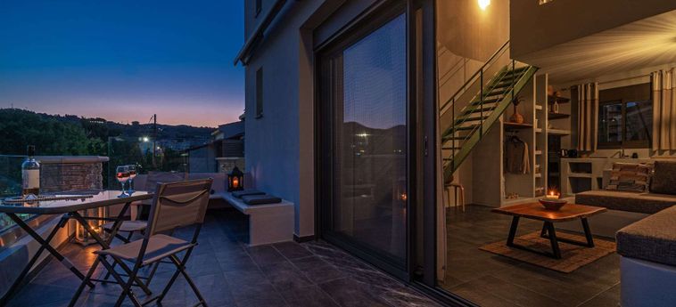 Hotel La Perla | Petries Suites Eubee : Photo 