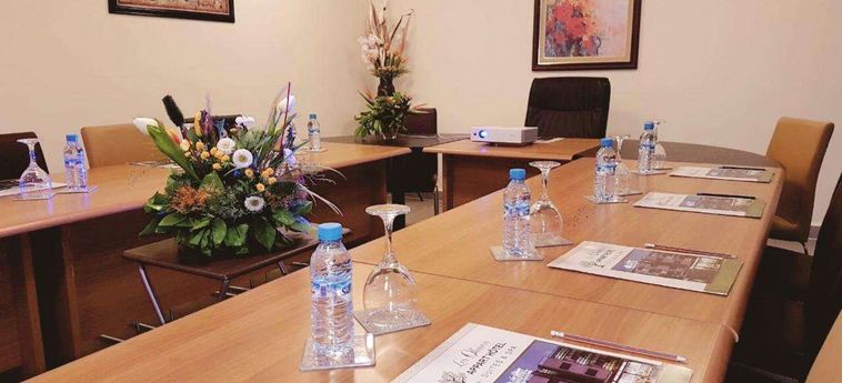 Aparthotel Les Oliviers Suites &Amp; Spa Fez: Foto 