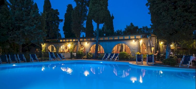 Hotel Camping Village Panoramico Fiesole:  FIESOLE - FIRENZE