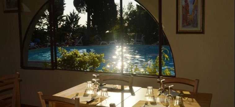 Hotel Camping Village Panoramico Fiesole:  FIESOLE - FLORENZ