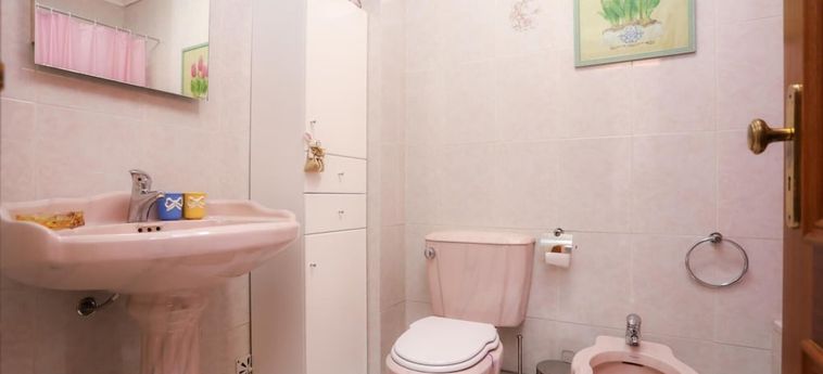 Hotel Brasil Avenue By Rent4All Figueira Da Foz: Foto 