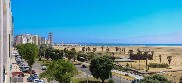 Hotel Brasil Avenue By Rent4All Figueira Da Foz: Foto 
