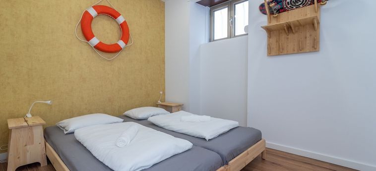 Dude Beach Hostel Figueira Da Foz: Foto 