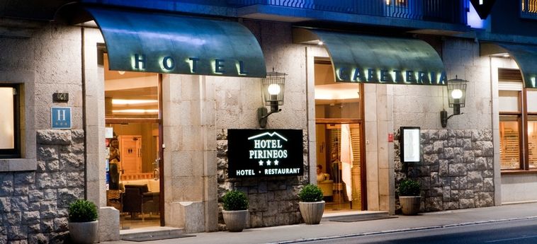 Hotel Pirineos-Pelegri:  FIGUERES