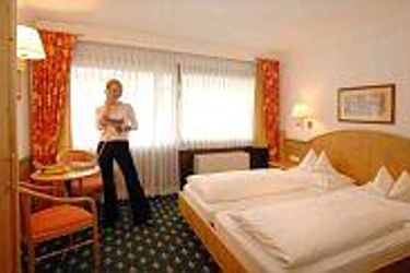 Hotel Resort Hanneshof:  FILZMOOS