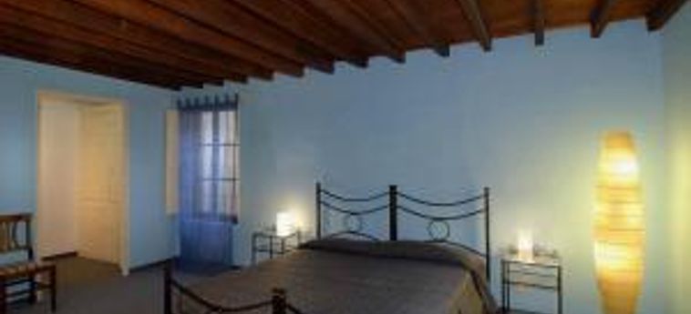 Guest House San Frediano:  FIRENZE