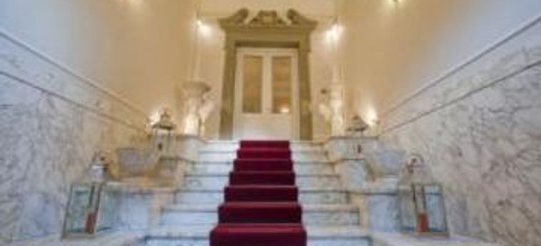 Hotel Palazzo Lombardo:  FLORENCE