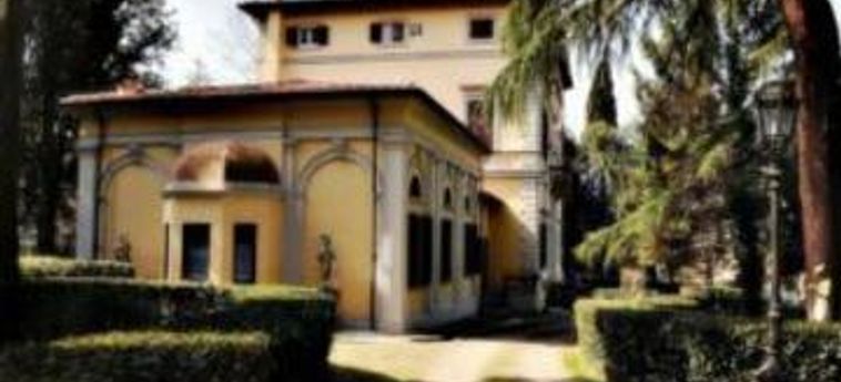 Hotel B&b Villa Nardi:  FLORENCE