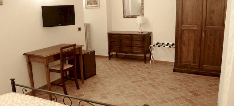 Ghirlandaio Firenze Guesthouse:  FLORENCE