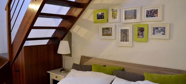 Hotel Green Domus:  FLORENCE