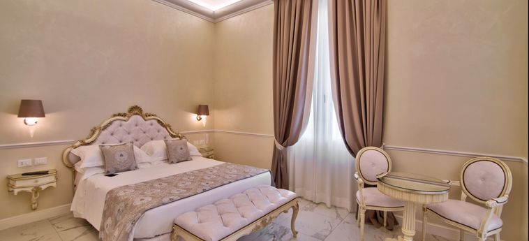 Hotel The Moon Boutique:  FLORENCE