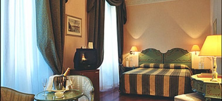 Hotel Pierre:  FLORENCE