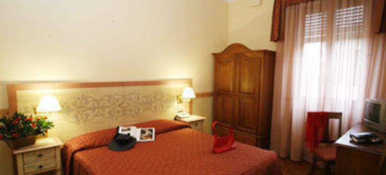Hotel Andrea:  FLORENCIA