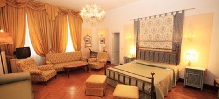 Hotel Tornabuoni Beacci:  FLORENCIA
