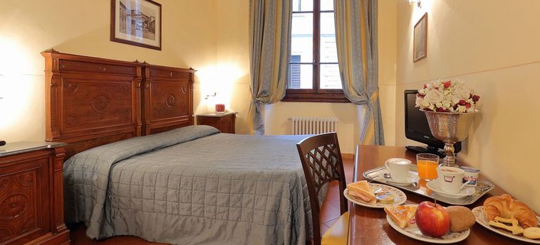 Hotel Cimabue:  FLORENCIA