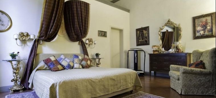 Hotel All Suites Palazzo Magnani Feroni:  FLORENCIA