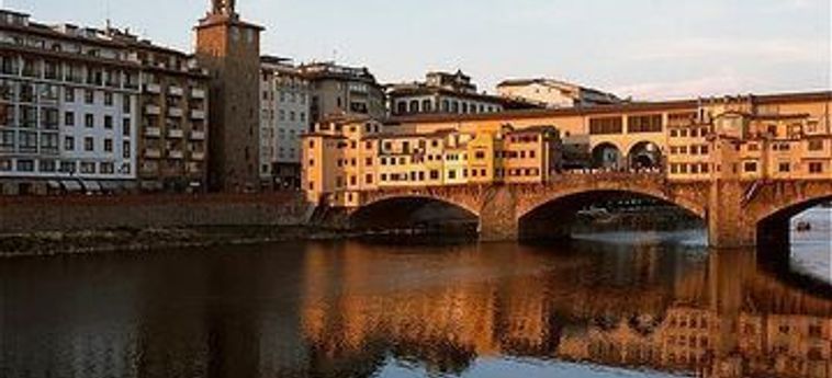 Hotel Portrait Firenze:  FLORENCIA