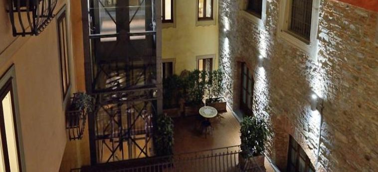 Hotel Alba Palace:  FLORENCIA